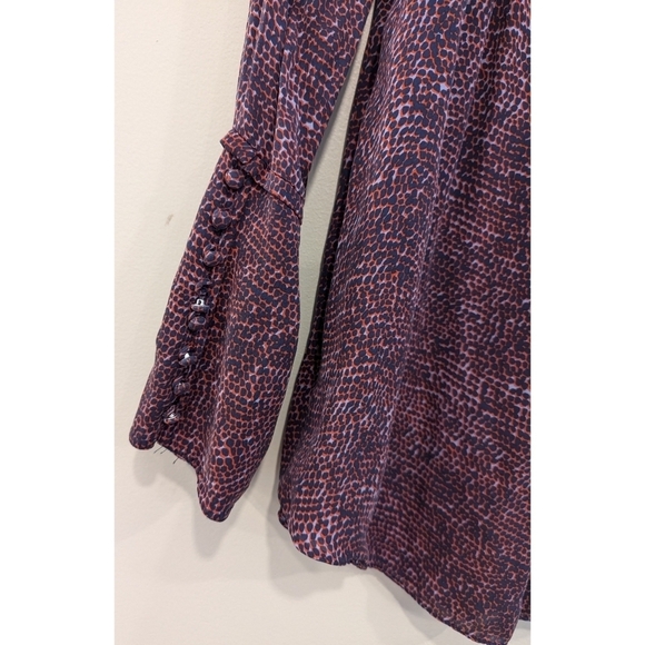 Derek Lam 10 Crosby 100% Silk Leopard Print Off Shoulder Blouse Size 6 - Picture 4 of 8